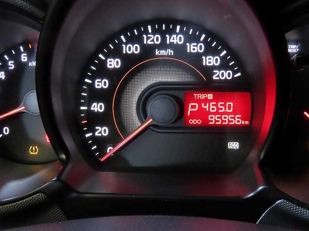 KIA Ray - Vista 9