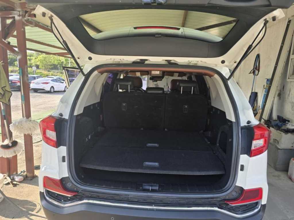 Ssangyong Rexton - Vista 5