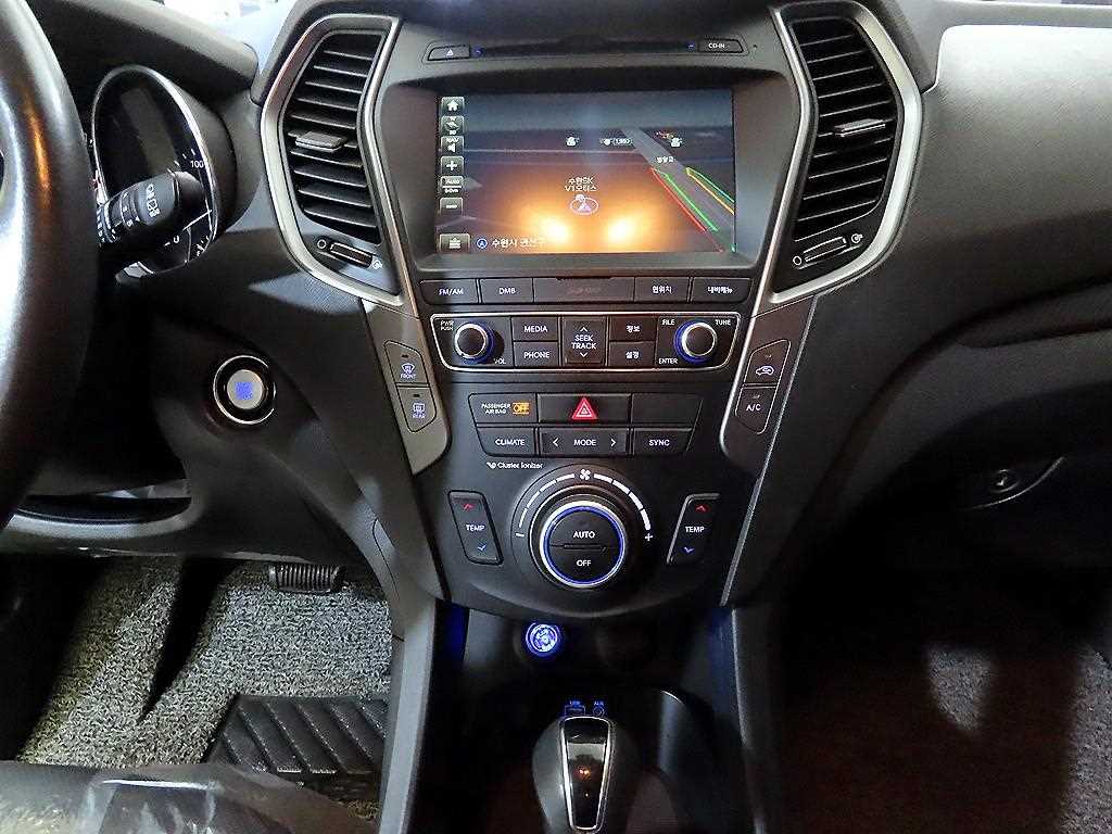 HYUNDAI Santa Fe - Vista 11