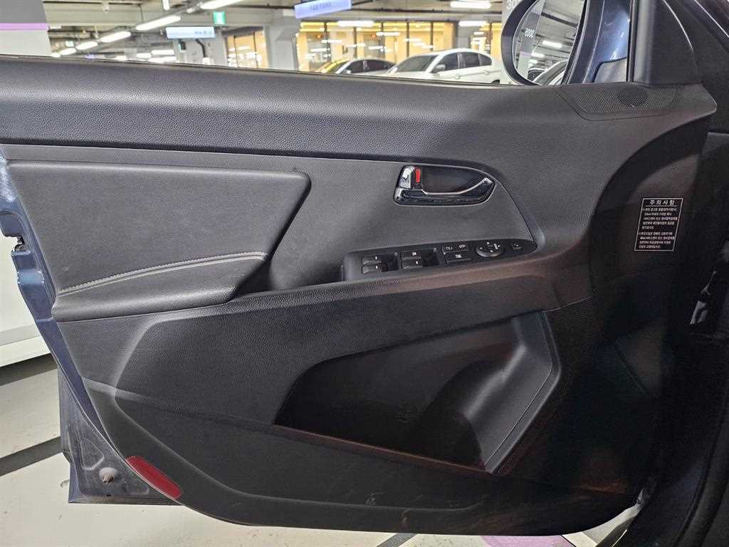 KIA Sportage - Vista 11