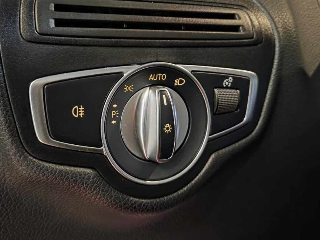 Mercedes Benz GLC Class 2022 Gris - Importación desde Corea - HF Imports Iquique - Foto 19