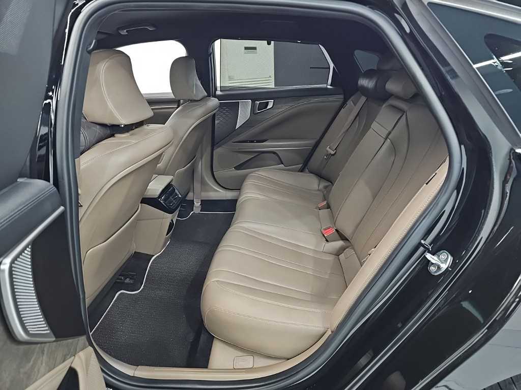 KIA K8 - Vista 12