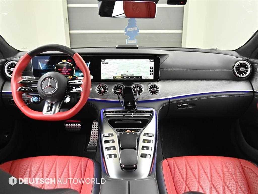 Mercedes Benz AMG GT - Vista 6