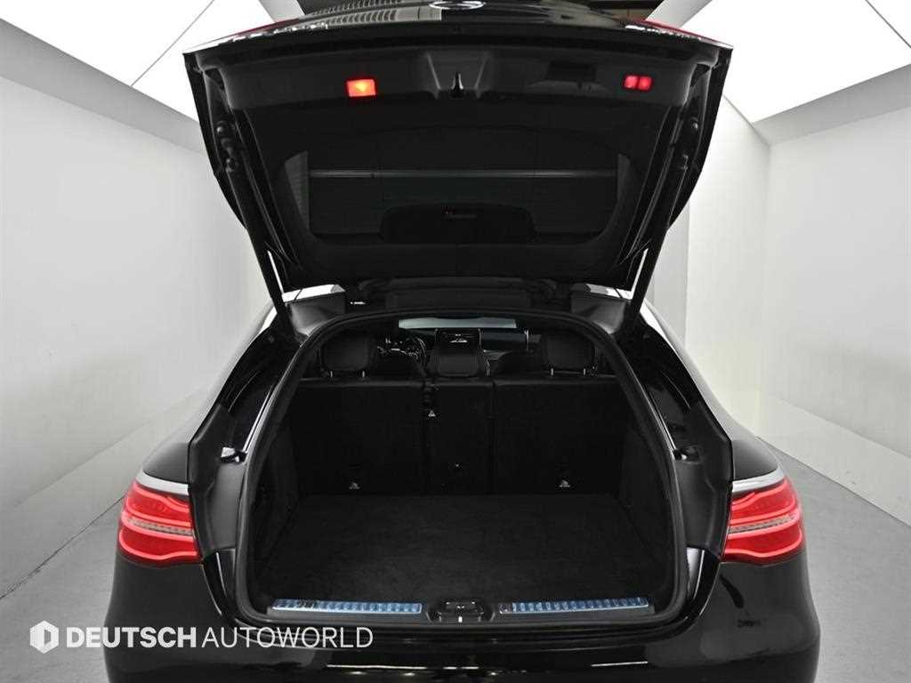 Mercedes Benz GLC Class 2017 Negro - Importación desde Corea - HF Imports Iquique - Foto 20