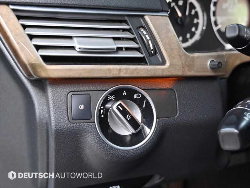 Mercedes Benz E class 2011 Negro - Importación desde Corea - HF Imports Iquique - Foto 17