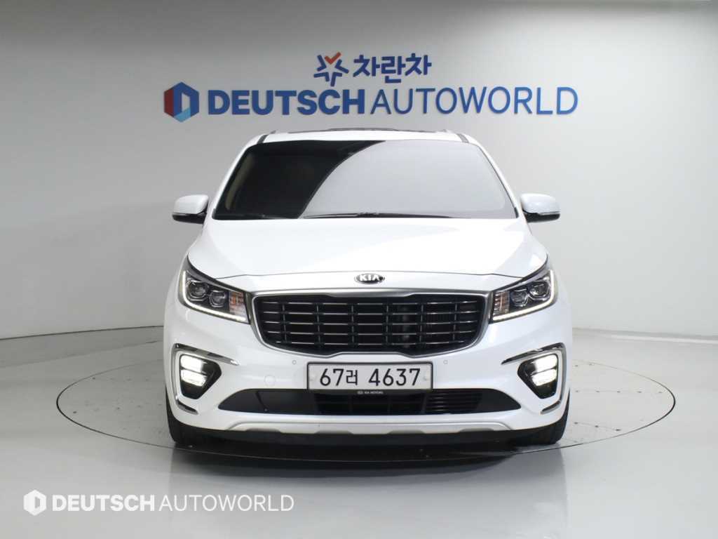 KIA Carnival - Vista 3