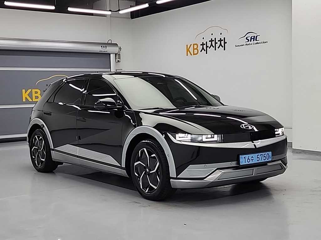 HYUNDAI Ioniq 5 - Vista 4