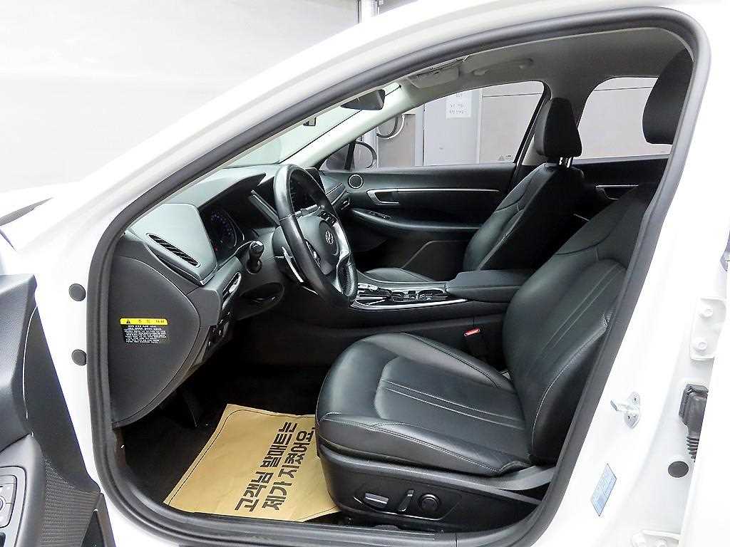 HYUNDAI Sonata - Vista 5