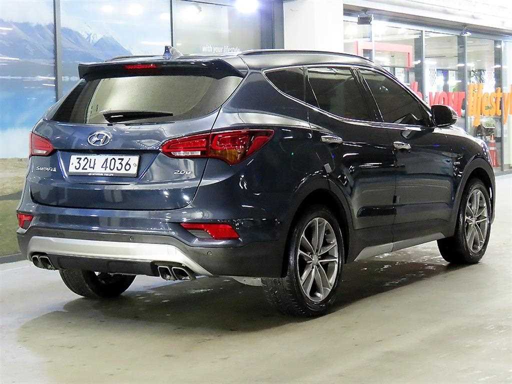 HYUNDAI Santa Fe - Vista 4