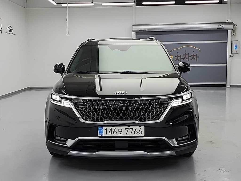 KIA Carnival - Vista 2