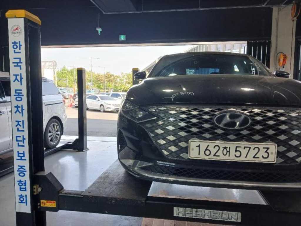 HYUNDAI Grandeur 2020 Negro - Importación desde Corea - HF Imports Iquique - Foto 1