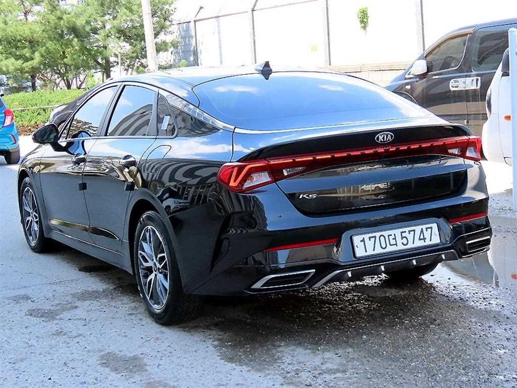 KIA K5 - Vista 3