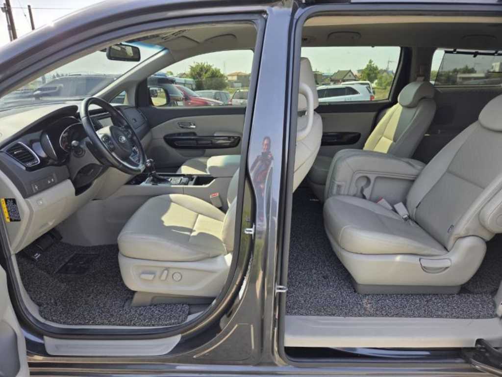 KIA Carnival 2016 - Importación desde Corea - HF Imports Iquique - Foto 18