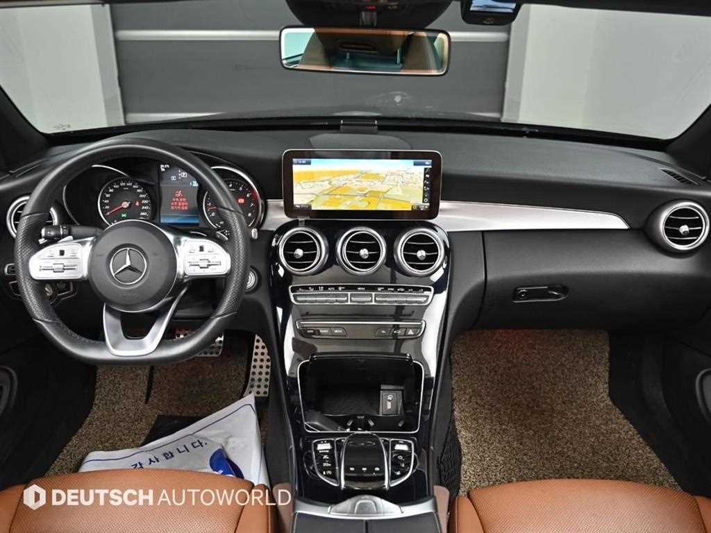 Mercedes Benz C Class - Vista 7