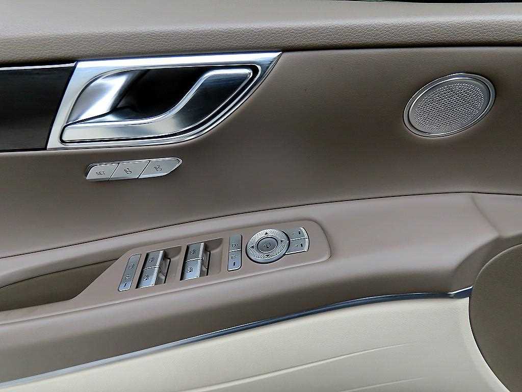 Genesis GV80 - Vista 11