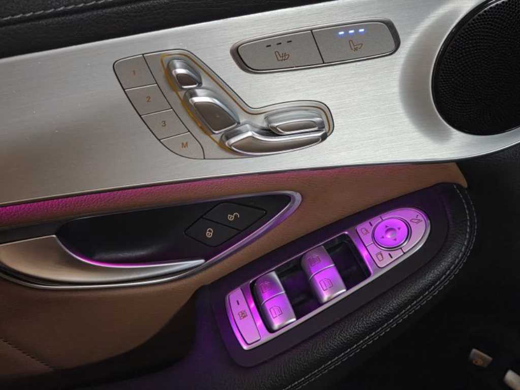 Mercedes Benz GLC Class - Vista 10