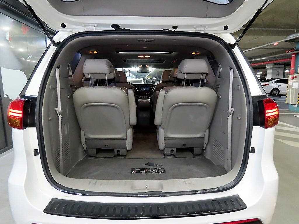 KIA Carnival 2016 Blanco - Importación desde Corea - HF Imports Iquique - Foto 17