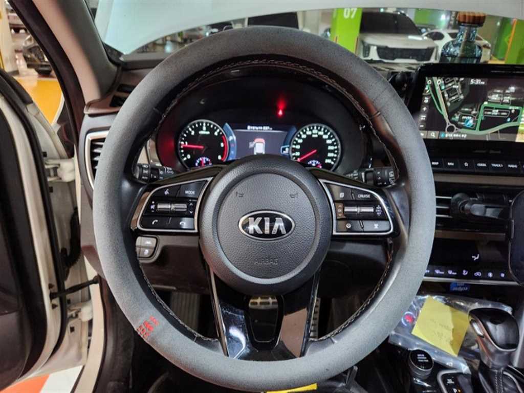 KIA Seltos - Vista 6
