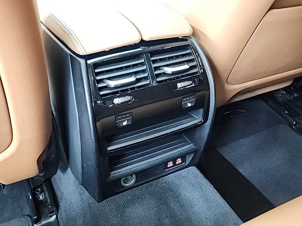 BMW 5 Series 2022 Negro - Importación desde Corea - HF Imports Iquique - Foto 13