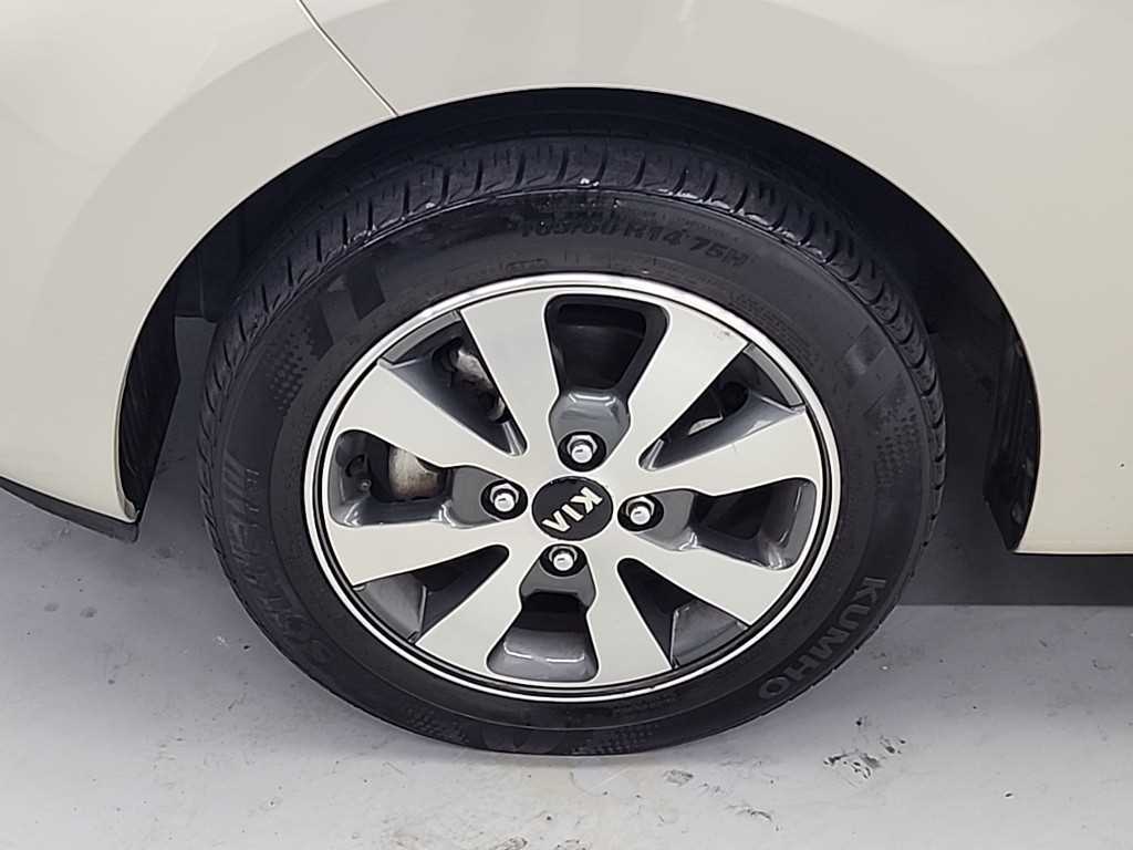 KIA Morning 2015 the color of pearl - Importación desde Corea - HF Imports Iquique - Foto 18