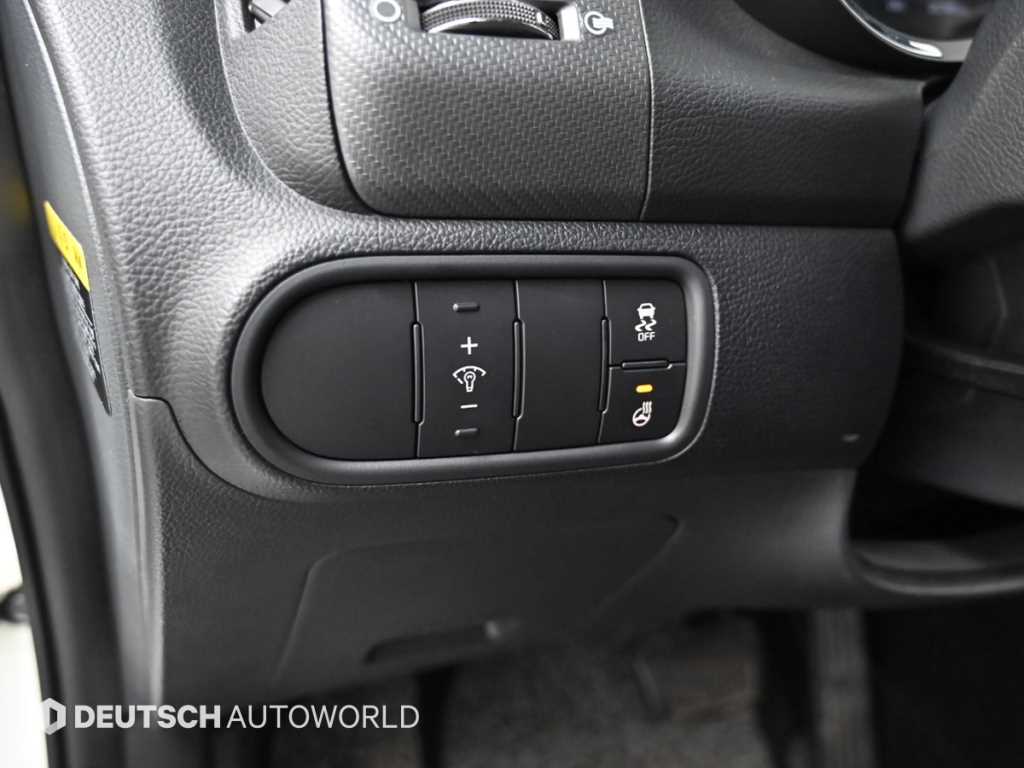 KIA K3 2018 Blanco - Importación desde Corea - HF Imports Iquique - Foto 16