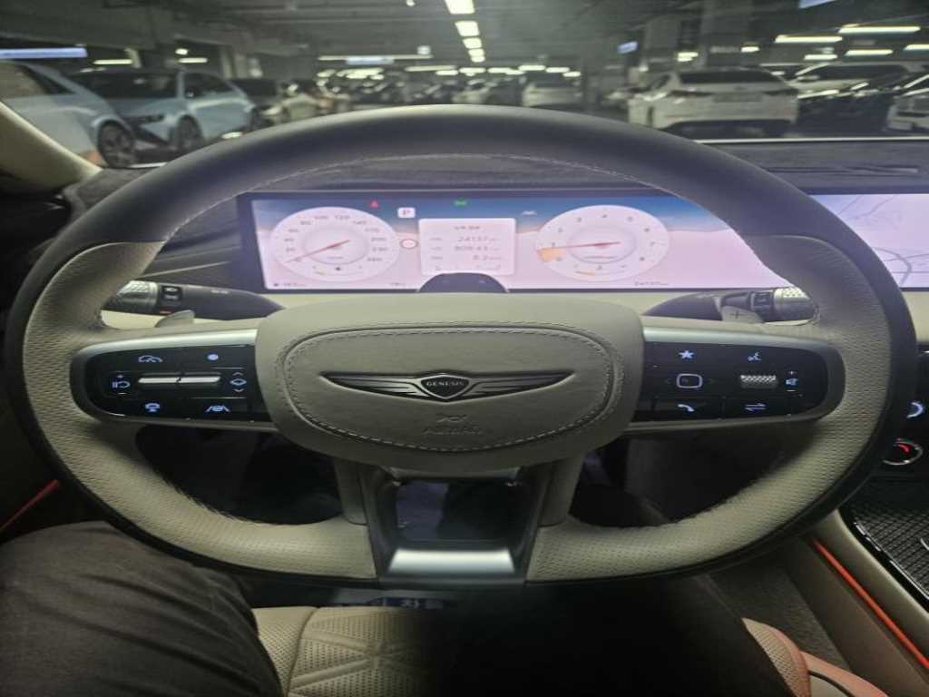 Genesis G80 - Vista 6