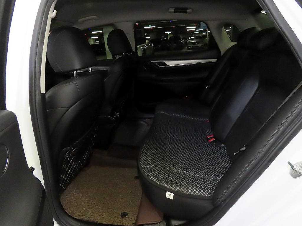HYUNDAI Grandeur - Vista 7