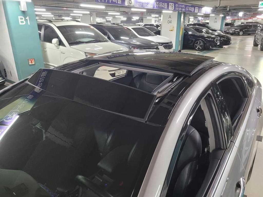 HYUNDAI Sonata - Vista 5
