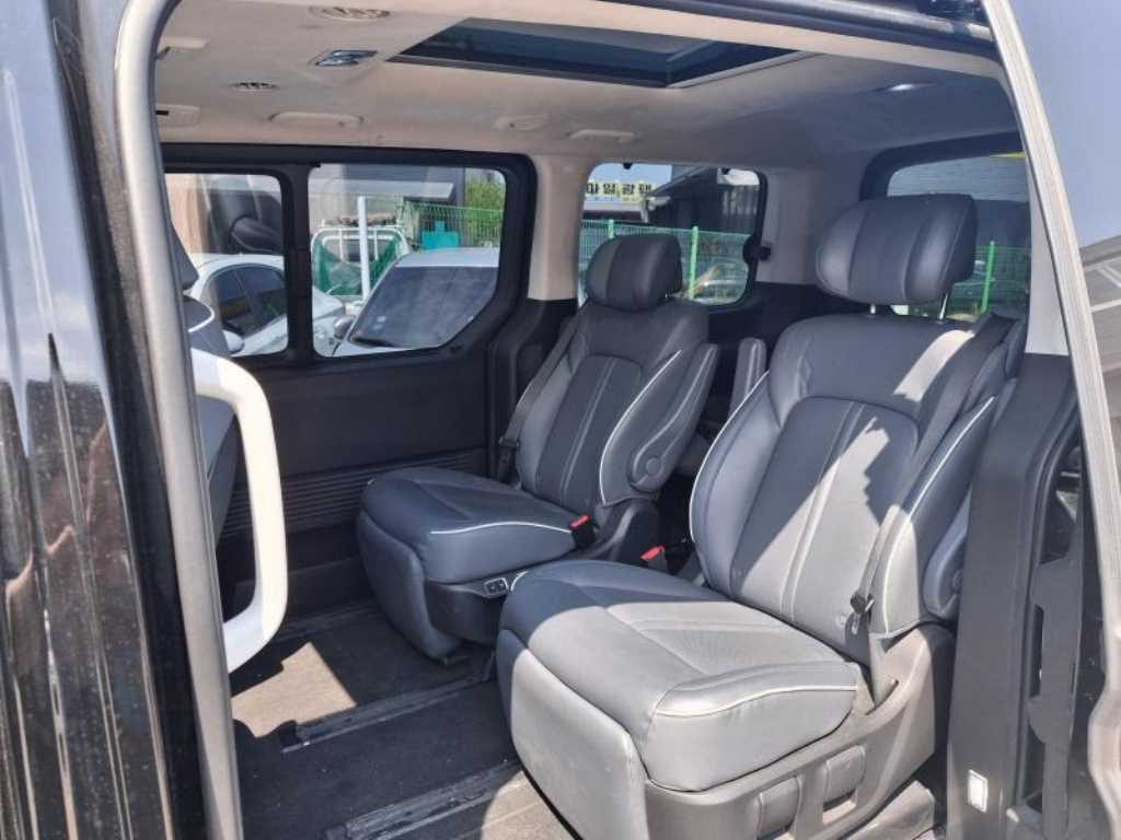 HYUNDAI Staria 2022 Negro - Importación desde Corea - HF Imports Iquique - Foto 19