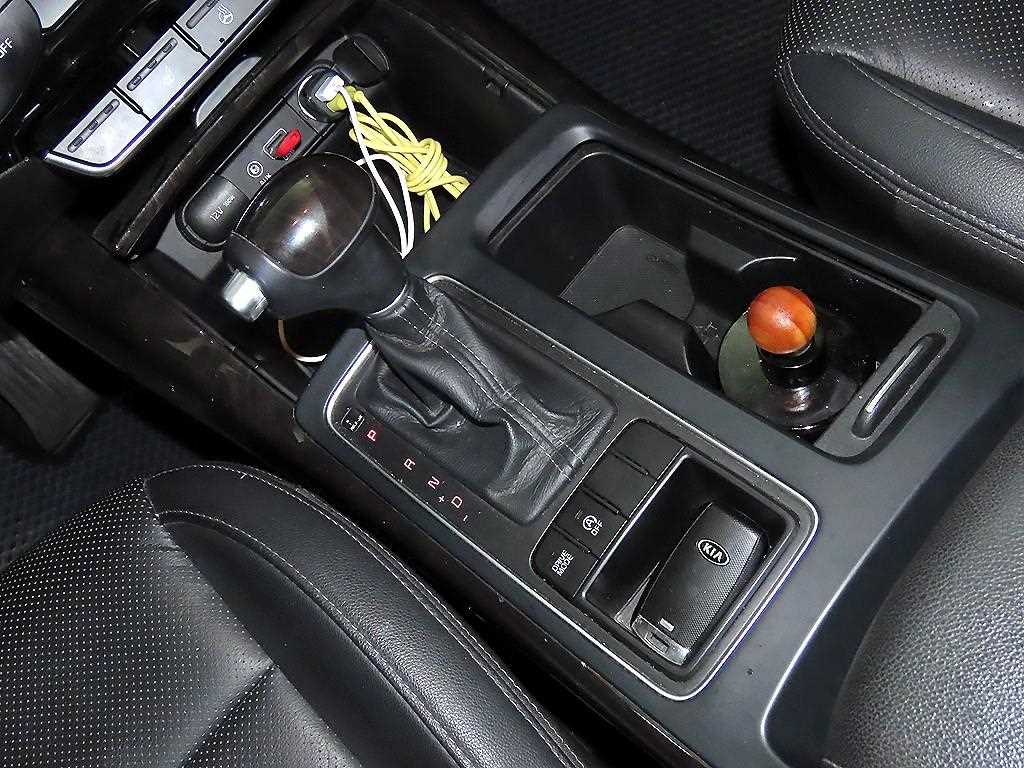 KIA Sorento - Vista 12