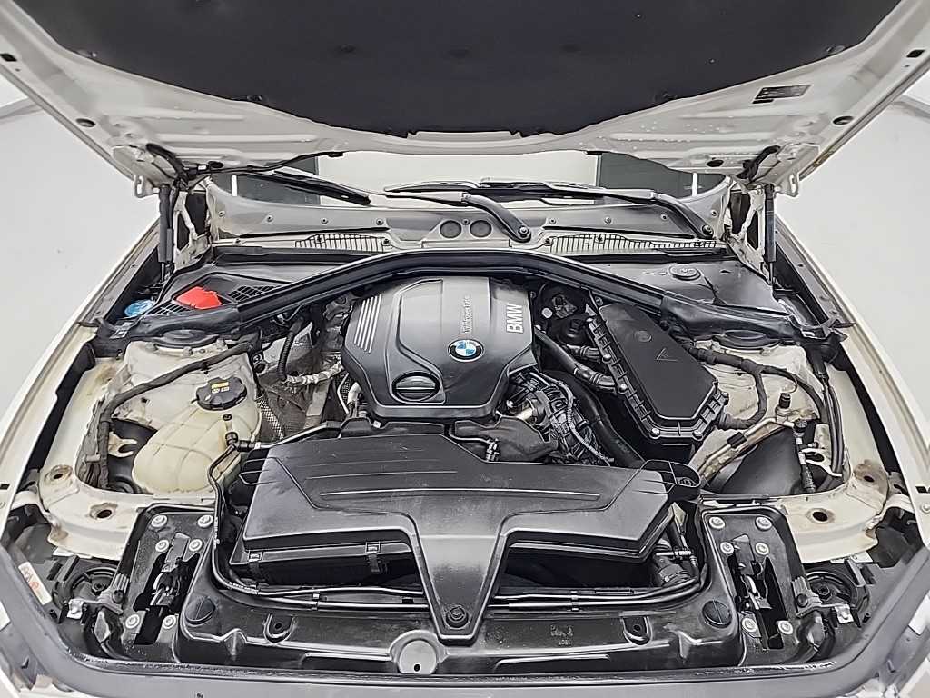 BMW 1 series - Vista 5