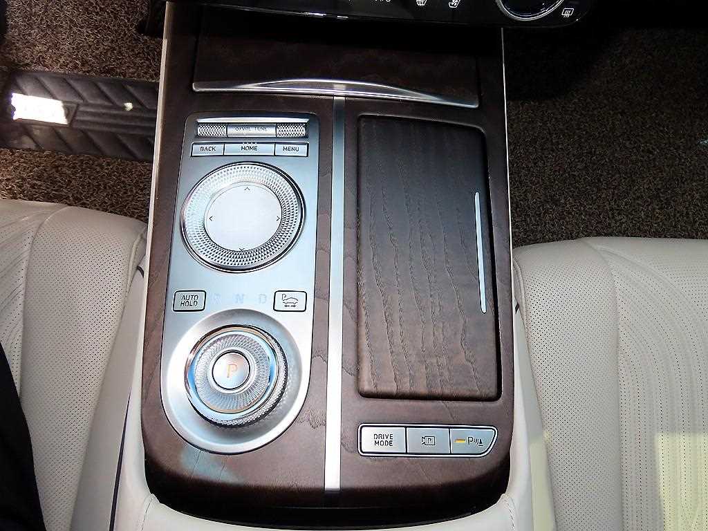 Genesis G80 - Vista 11