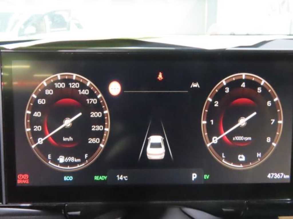 HYUNDAI Grandeur - Vista 2