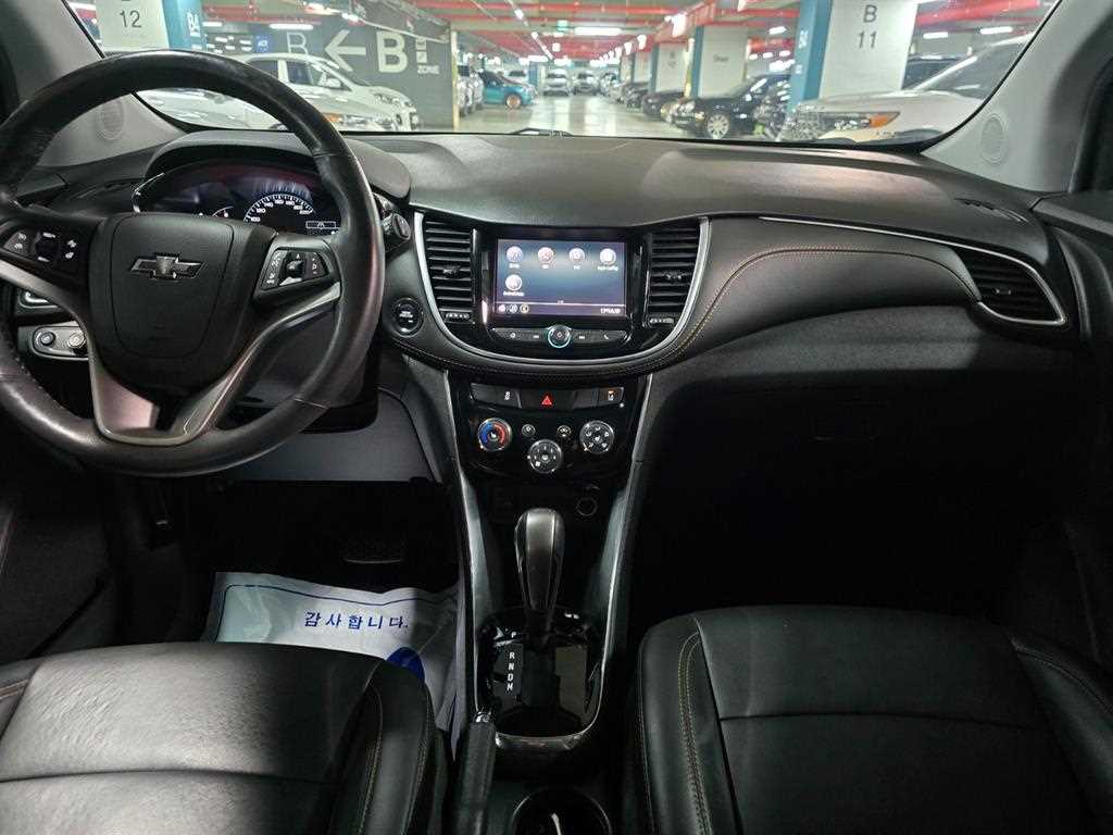 Chevrolet Trax 2021 Negro - Importación desde Corea - HF Imports Iquique - Foto 13