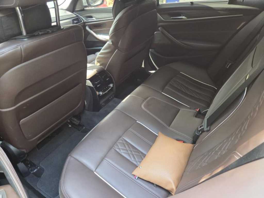 BMW 5 Series - Vista 6