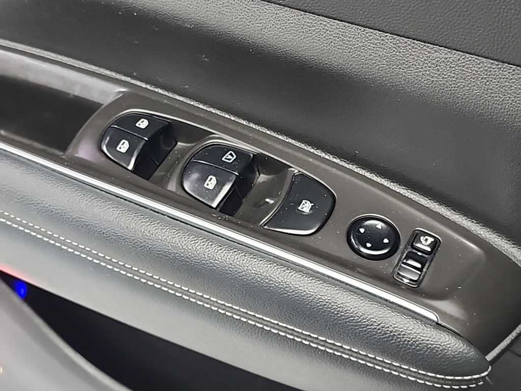 SAMSUNG QM6 2017 Blanco - Importación desde Corea - HF Imports Iquique - Foto 19