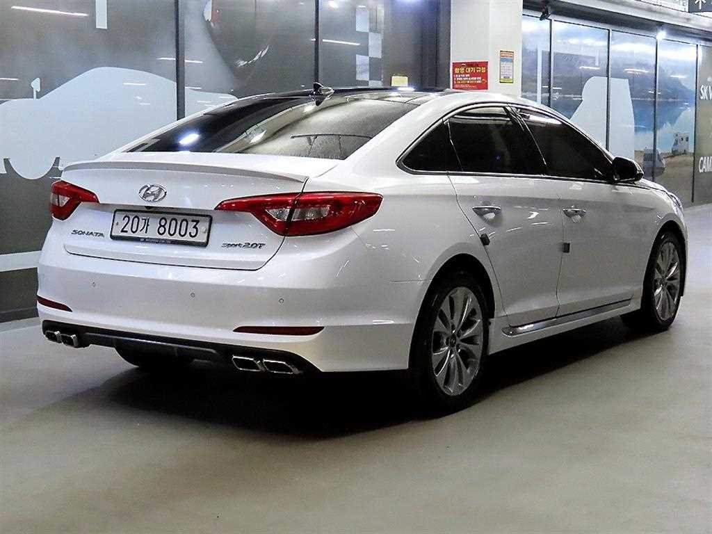 HYUNDAI Sonata - Vista 4