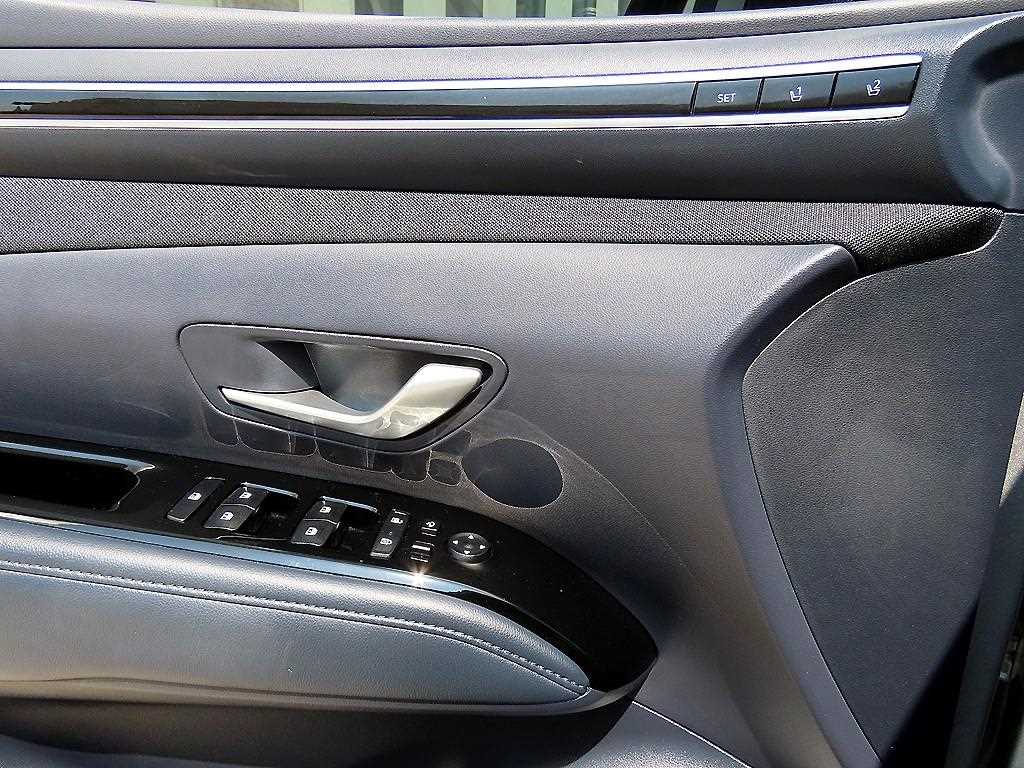 HYUNDAI Tucson - Vista 11