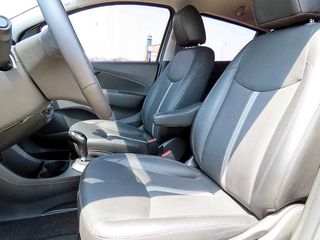 Chevrolet Spark - Vista 5