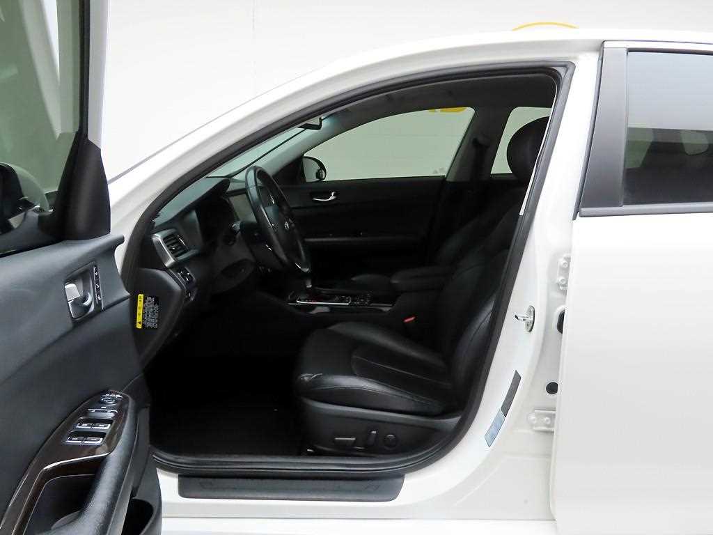 KIA K5 - Vista 12