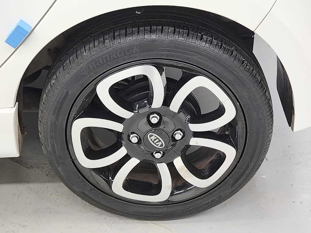 KIA Morning 2011 Blanco - Importación desde Corea - HF Imports Iquique - Foto 19