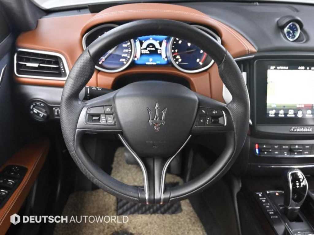 Maserati Ghibli 2017 Blanco - Importación desde Corea - HF Imports Iquique - Foto 13