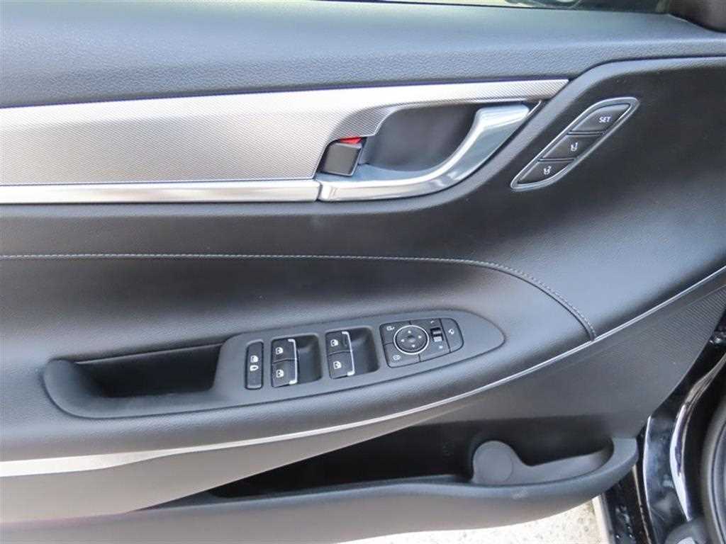 HYUNDAI Grandeur - Vista 6