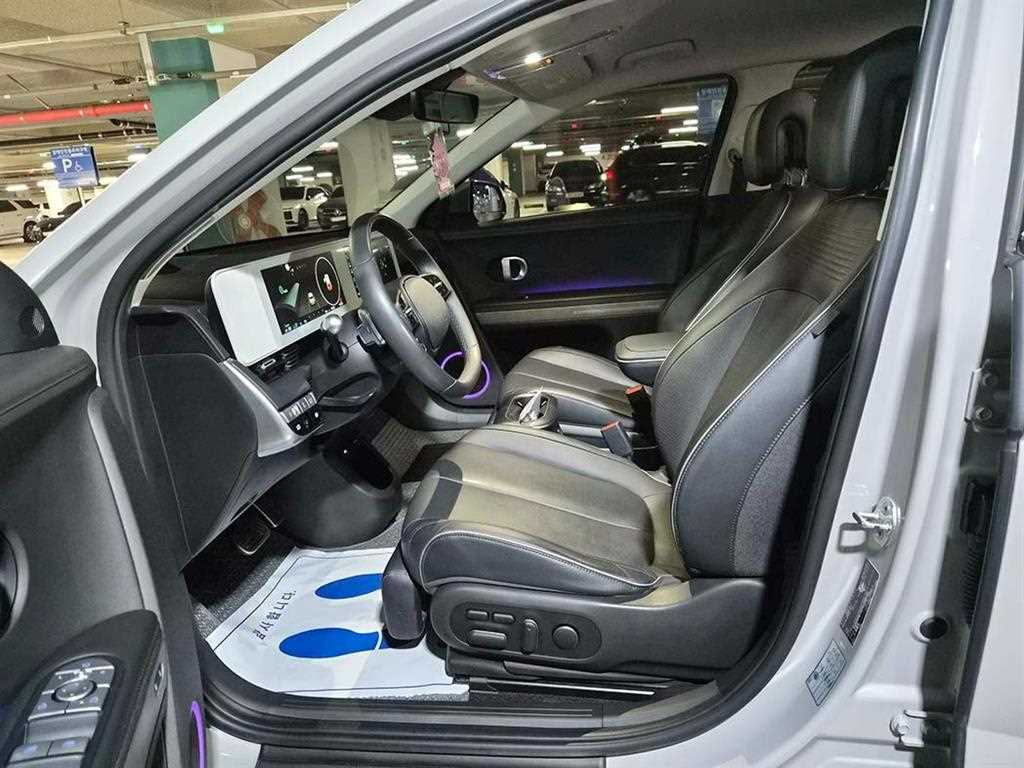 HYUNDAI Ioniq 5 - Vista 6