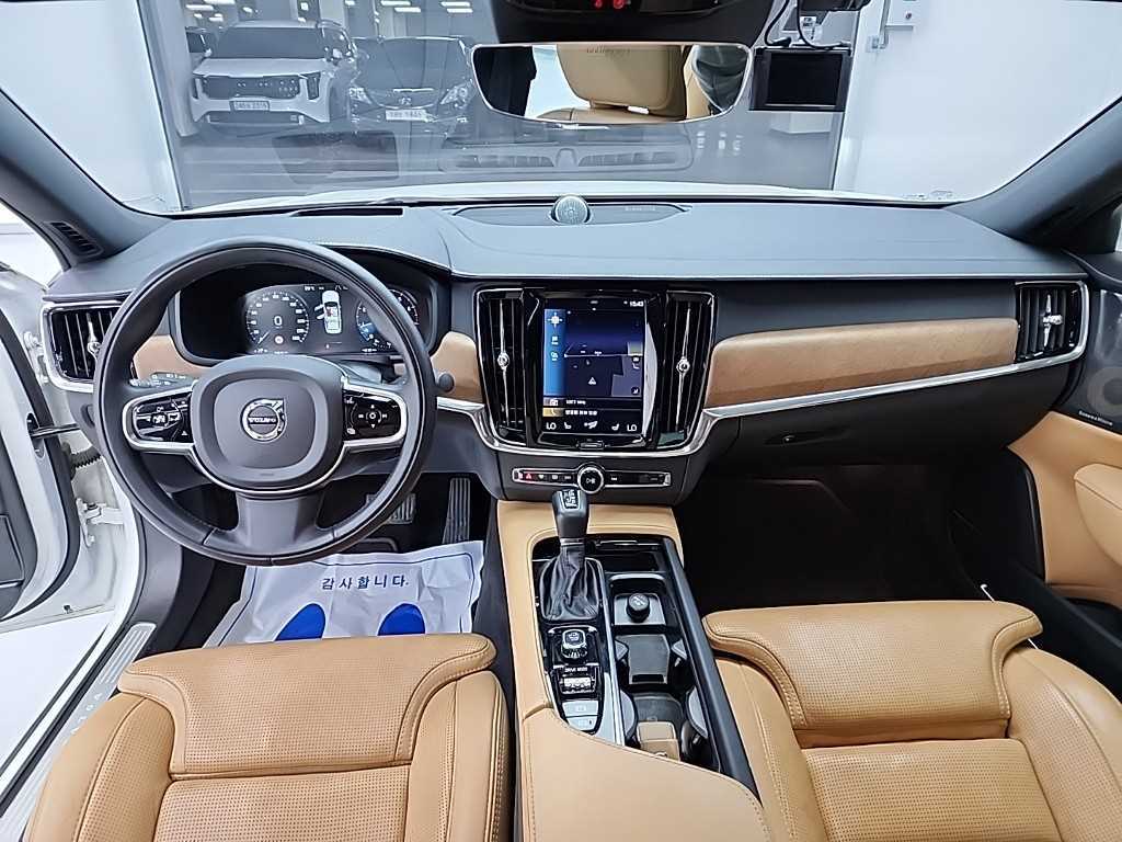 Volvo S90 - Vista 7