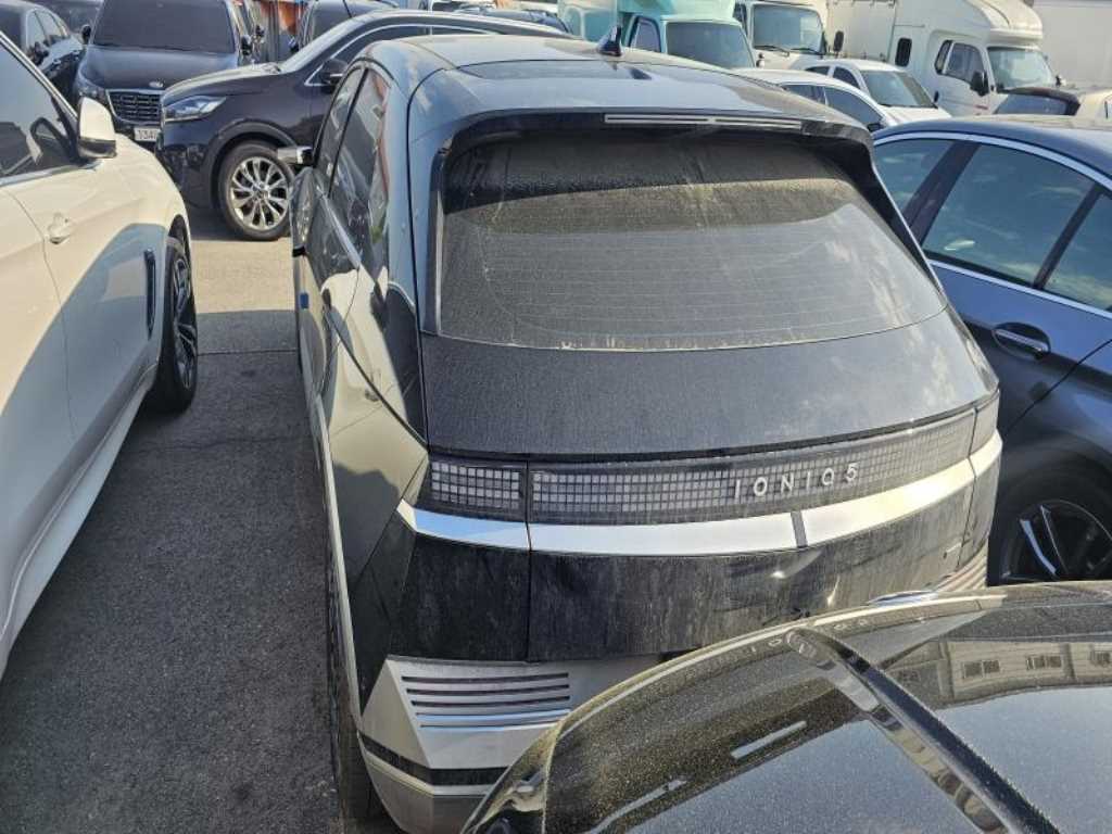 HYUNDAI Ioniq 5 - Vista 3