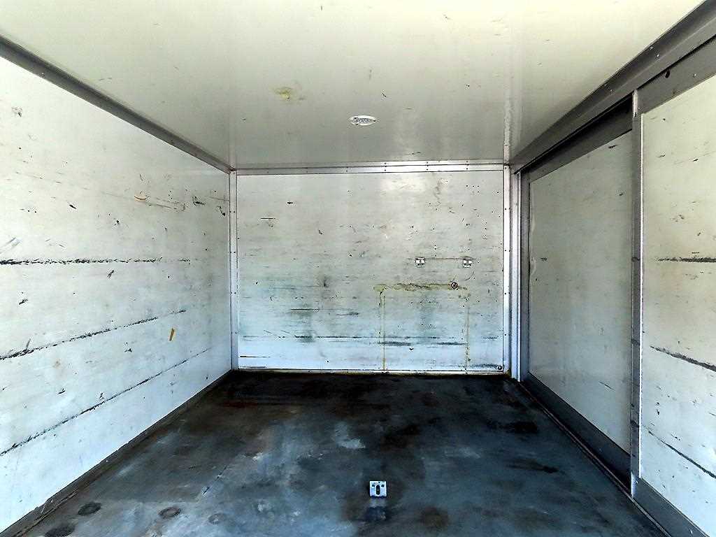Small Truck Normal Box(Low Deck) - Vista 6