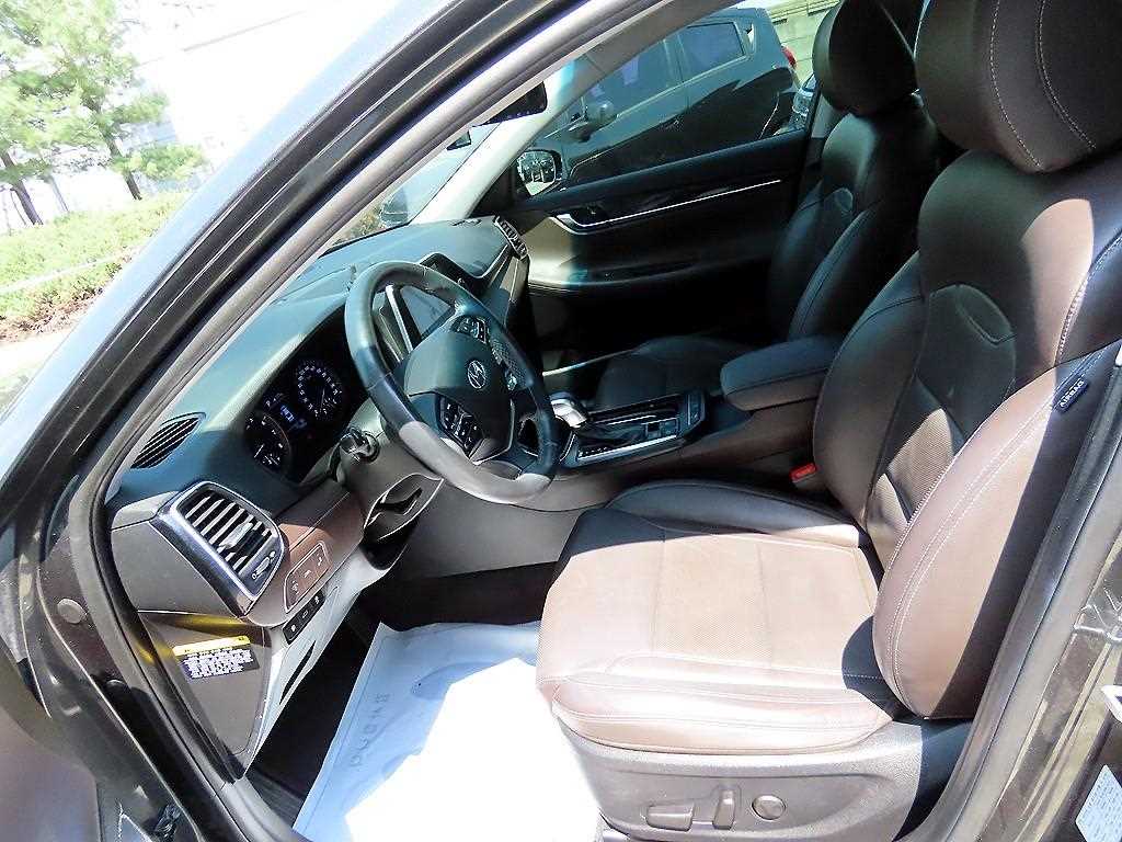 HYUNDAI Grandeur - Vista 5