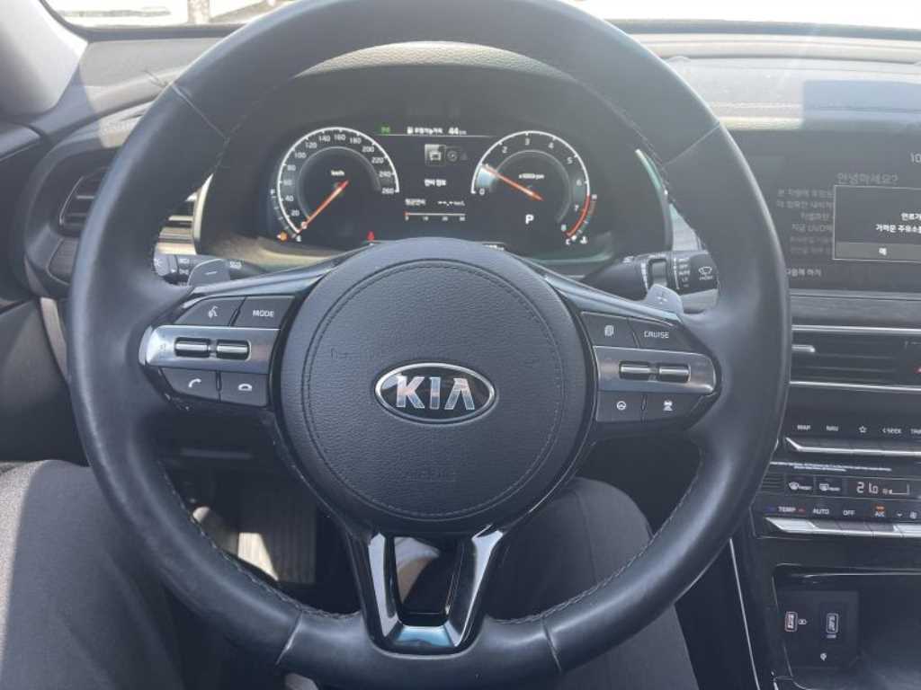 KIA K7 - Vista 6