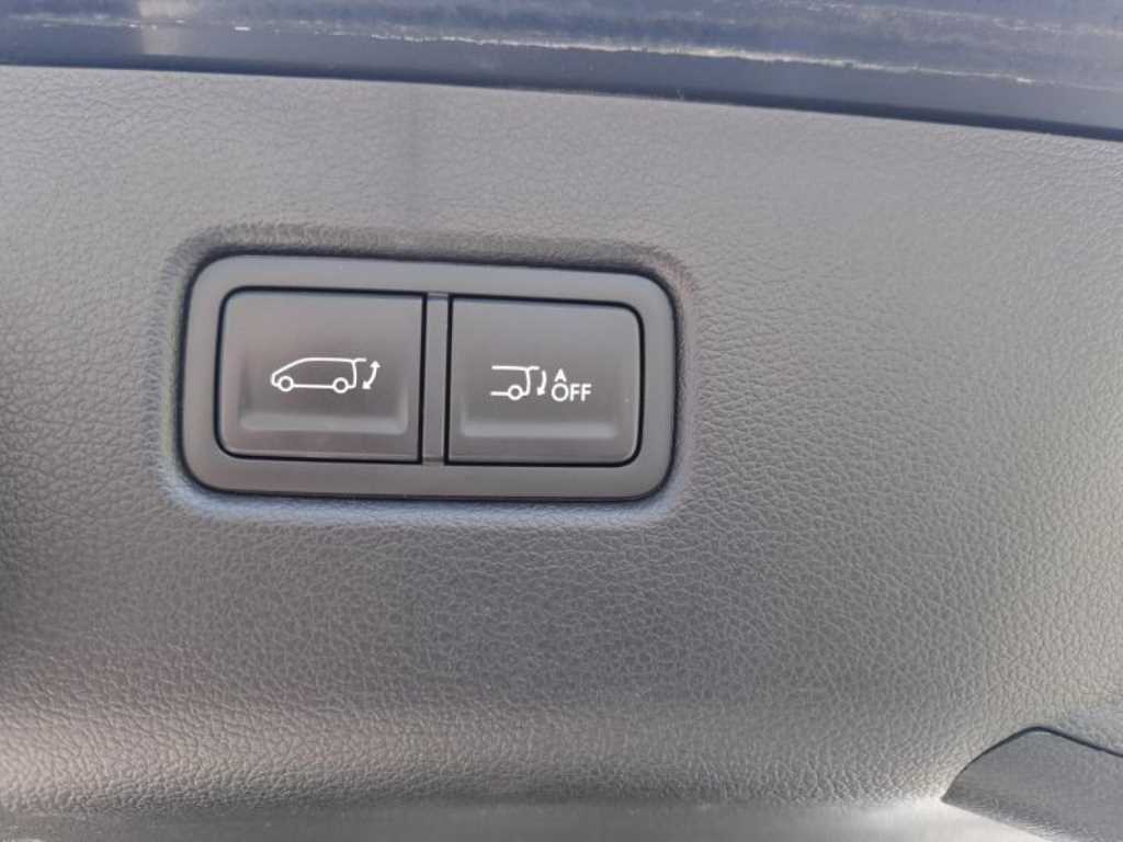 HYUNDAI Staria - Vista 5
